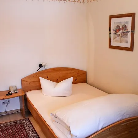 Forsthaus 3* Oberau (Garmisch-Partenkirchen)